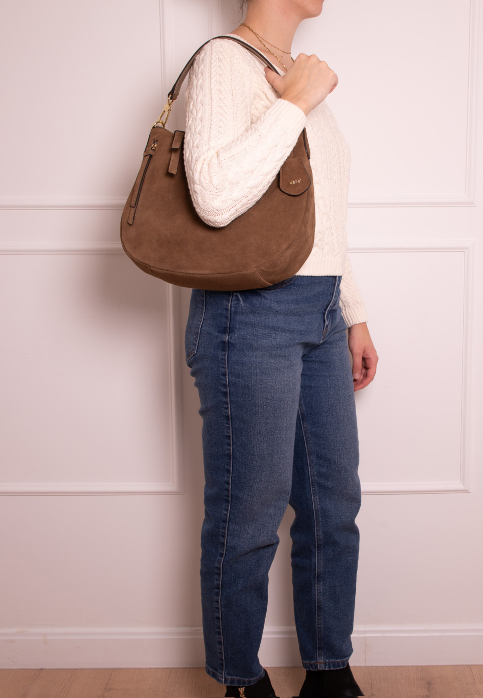 Hobo JUNA small Leather Suede